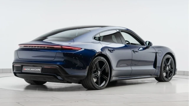Porsche Taycan (70 Reg) Turbo Image 6