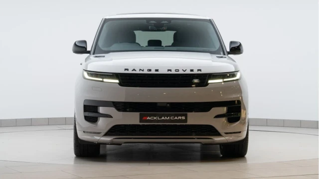 Land Rover Range Rover Sport (23 Reg) 3.0 D300 Dynamic SE (Black Pack) Image 7
