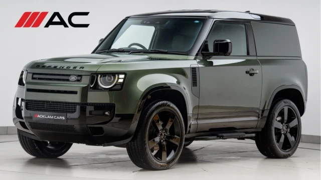 Land Rover Defender  (75 Reg) 90 3.0 D250 X-Dynamic SE Hard Top Commercial (3 Seat) (+VAT) Image 1