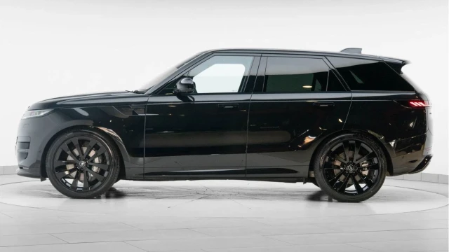 Land Rover Range Rover Sport (75 Reg) 3.0 D300 Dynamic SE (VAT Q) Image 4