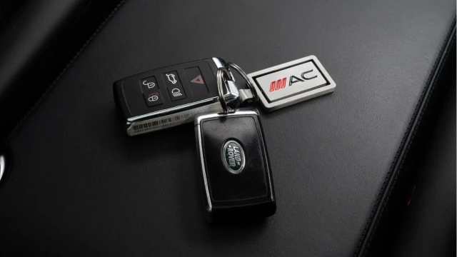 Land Rover Range Rover (22 Reg) 3.0 D350 Autobiography (Shadow Pack) Image 6