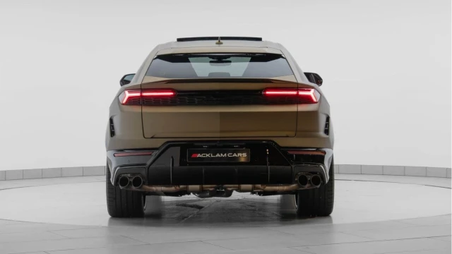 Lamborghini Urus (75 Reg) 4.0 V8 SE Hybrid Image 5