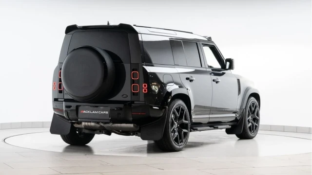 Land Rover Defender (25 Reg) 110 3.0 D350 X-Dynamic HSE Hard Top Commercial (3 Seat) (Bespoke) (+VAT) Image 6