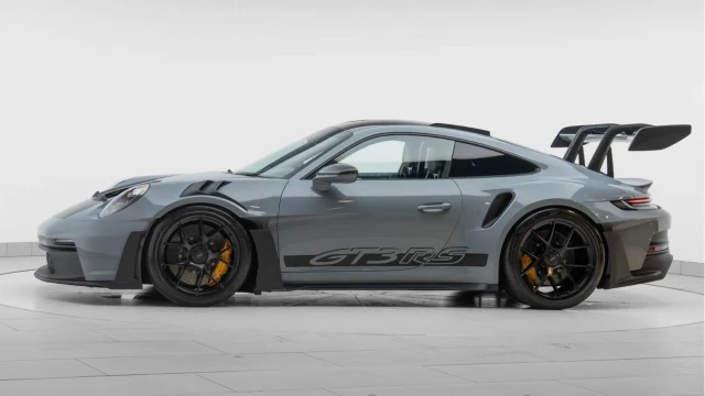 Porsche 911 (24 Reg) 4.0 GT3 RS (Weissach) Image 4