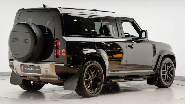 Land Rover Defender (24 Reg) 110 3.0 D250 XS Edition Image 6