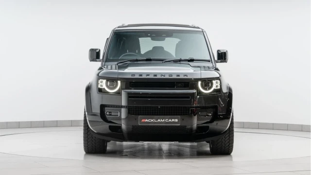Land Rover Defender (73 Reg) 110 3.0 D250 X-Dynamic SE (Bespoke) Image 7