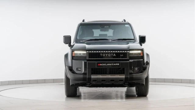 Toyota Land Cruiser (25 Reg) 2.8D Invincible (New Model) Image 7