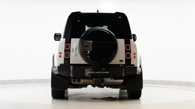 Land Rover Defender (74 Reg) 90 3.0 D250 S Hard Top Commercial (3 Seat) (Bespoke URBAN) (VAT Q) Image 6
