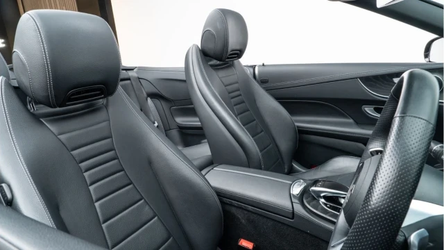 Mercedes-Benz E Class (23 Reg) E220 2.0D AMG Line Premium Convertible Image 4