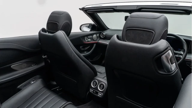 Mercedes-Benz E Class (21 Reg) E220D 2.0 AMG Line Night Edition Premium Plus Convertible Image 8