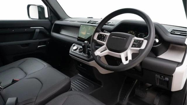 Land Rover Defender (74 Reg) 90 3.0 D250 S Hard Top Commercial (3 Seat) (+VAT) Image 2
