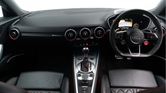 Audi TTRS (68 Reg) 2.5TFSI Quattro Coupe Image 2