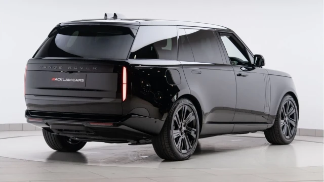 Land Rover Range Rover (25 Reg) 3.0 D350 HSE LWB 7 Seat (Shadow Pack) (VAT Q) Image 6
