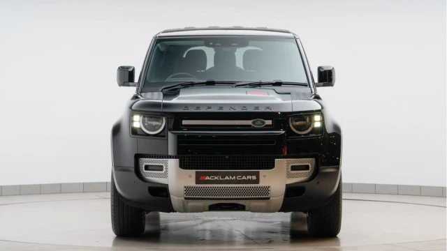 Land Rover Defender (24 Reg) 90 3.0 D250 Hard Top Commercial (5 Seat) (+VAT) Image 7