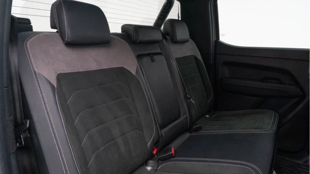 Volkswagen Amarok (23 Reg) 2.0TDI Style 4Motion (Bespoke) (+VAT) Image 5