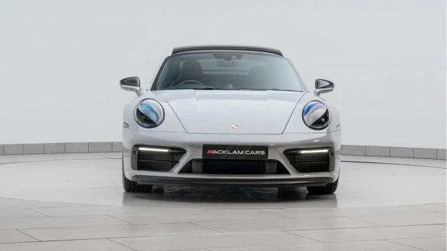 Porsche 911 (24 Reg) 3.0 Carrera GTS Coupe Image 7