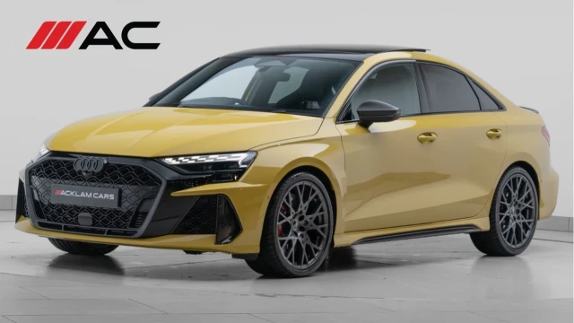 Audi RS3 (75 Reg) 2.5TFSI Carbon Vorsprung Quattro Image 1