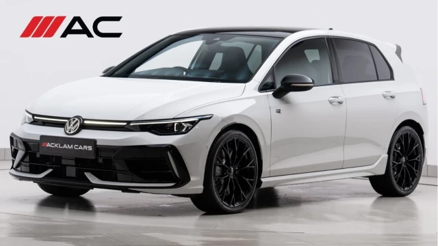 Volkswagen Golf R (74 Reg) 2.0TSI Black Edition 4Motion DSG Image 1