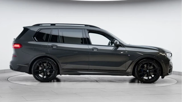 BMW X7 (21 Reg) 3.0 40D M Sport xDrive Image 6