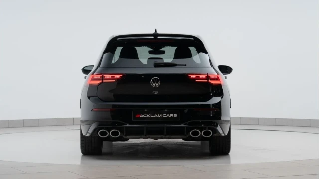 Volkswagen Golf (23 Reg) R 2.0TSI 4Motion Image 5