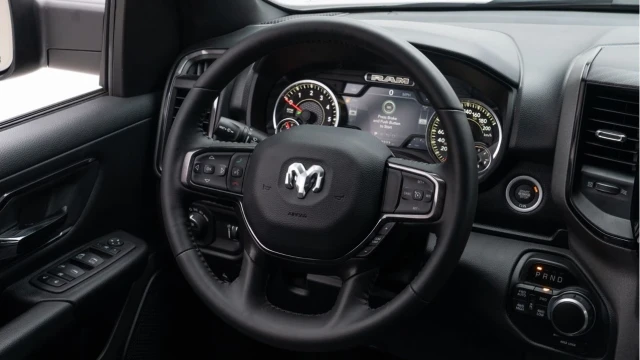 Dodge Ram 1500 (Unregistered) 5.7 V8 HEMI Bighorn 4x4 (+VAT) Image 4