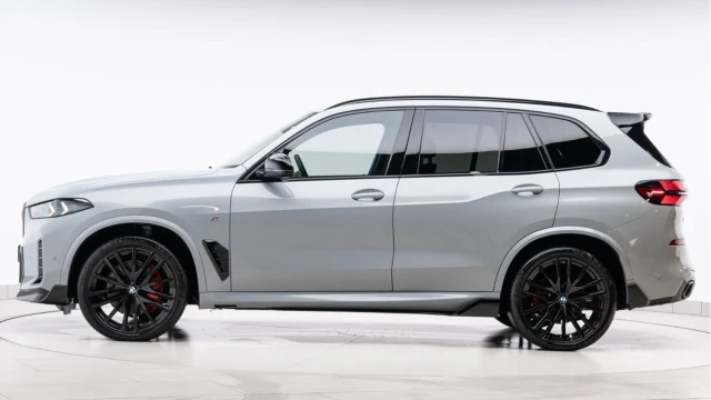BMW X5 (73 Reg) 3.0 40D M Sport xDrive (New Model) Image 4