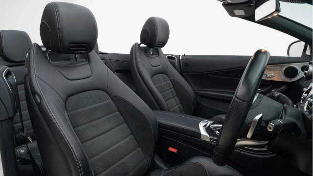 Mercedes-Benz C Class (19 Reg) C300 2.0 AMG Line Premium Convertible Image 2