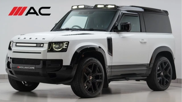 Land Rover Defender (74 Reg) 90 3.0 D250 S Hard Top Commercial (3 Seat) (+VAT) Image 1