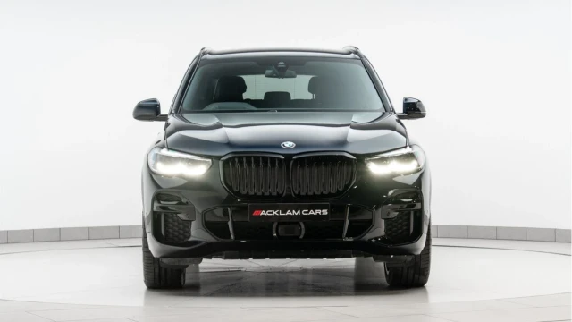 BMW X5 (23 Reg) 3.0 30D M Sport xDrive Image 5