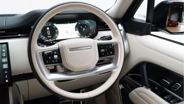 Land Rover Range Rover (24 Reg) 3.0 D300 HSE Image 7