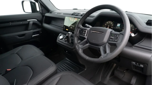 Land Rover Defender (25 Reg) 110 3.0 D250 X-Dynamic SE Hard Top Commercial (3 Seat) (+VAT) Image 2