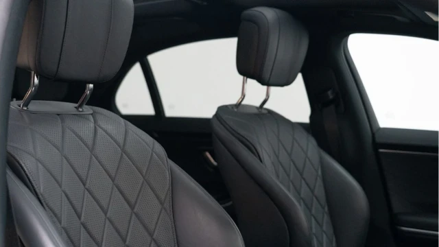 Mercedes-Benz S Class (21 Reg) S500 L 3.0 AMG Line Premium Plus 4Matic (Bespoke) Image 2
