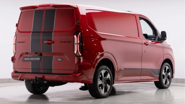 Ford Transit Custom (74 Reg) Custom 300 Sport 2.0 Ecoblue (+VAT) Image 5