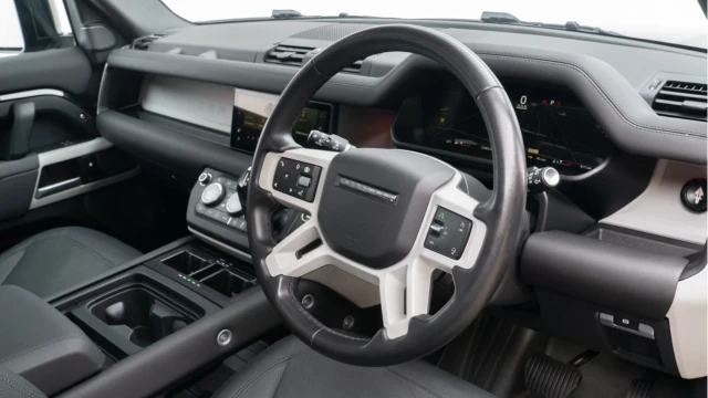 Land Rover Defender (24 Reg) 110 3.0 D250 XS Edition (Bespoke) Image 2