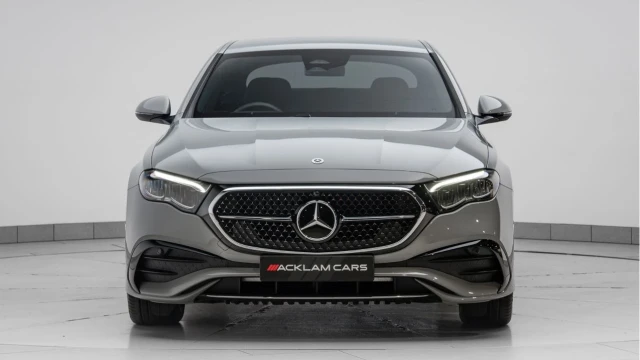 Mercedes-Benz E Class (75 Reg) E220D 2.0 AMG Line (VAT Q) Image 4