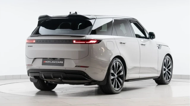 Land Rover Range Rover Sport (24 Reg) 3.0 D300 Dynamic SE Image 5