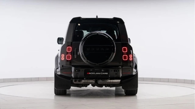 Land Rover Defender (74 Reg) 110 3.0 D350 X-Dynamic HSE Hard Top (Factory URBAN) (5 Seat) Image 6