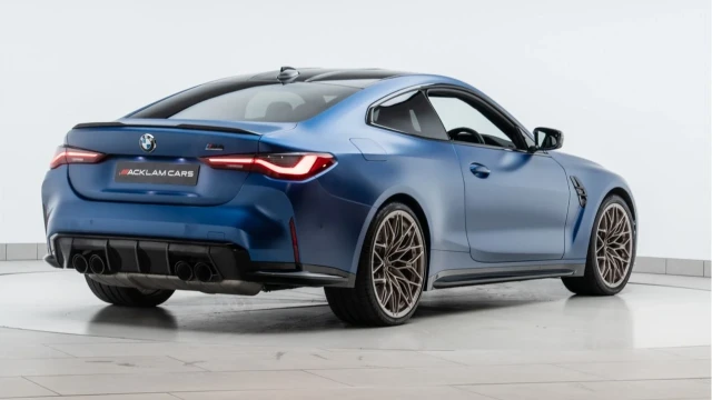 BMW M4 (22 Reg) 3.0 Competition M xDrive (Ultimate) Image 6