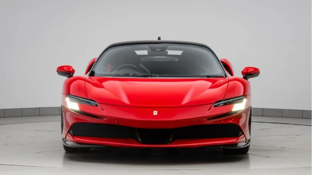 Ferrari SF90 (21 Reg) 4.0 V8 Stradale Assetto Fiorano Image 5