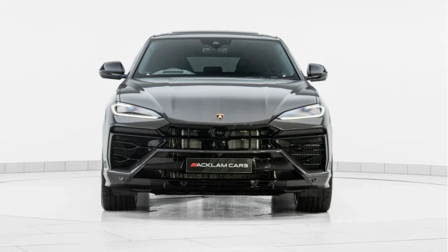 Lamborghini Urus (25 Reg) 4.0 V8 SE Hybrid Image 7
