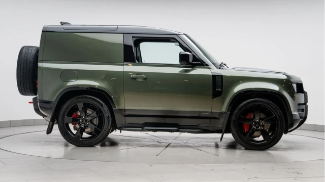 Land Rover Defender (75 Reg) 90 3.0 D350 X Hard Top Commercial (+VAT) Image 6
