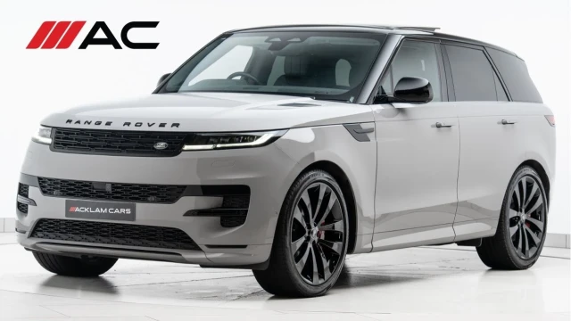 Land Rover Range Rover Sport (23 Reg) 3.0 D300 Dynamic SE (Black Pack) Image 1