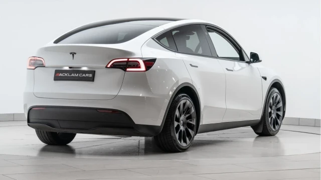 Tesla Model Y (24 Reg) Image 6