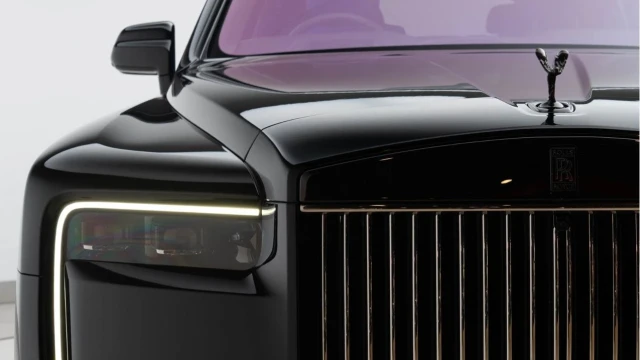 Rolls-Royce Cullinan Series II (25 Reg) 6.7 V12 Black Badge Image 8