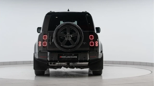 Land Rover Defender 90 (24 Reg) 90 3.0 D250 Hard Top Commercial (3 Seat) (+VAT) Image 6