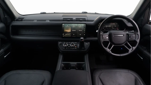 Land Rover Defender (74 Reg) 110 3.0 D350 X-Dynamic HSE Hard Top (5 Seat URBAN) (+VAT) Image 2