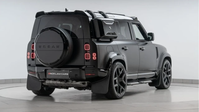Land Rover Defender (71 Reg) 110 2.0 P400e XS Edition Hybrid (Bespoke) Image 6