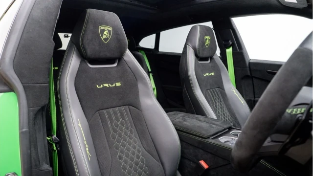 Lamborghini Urus (25 Reg) 4.0 V8 Performante Image 3
