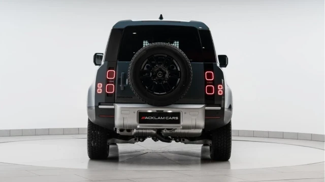 Land Rover Defender (25 Reg) 90 3.0 D250 S Hard Top Commercial (3 Seat) (+VAT) Image 6