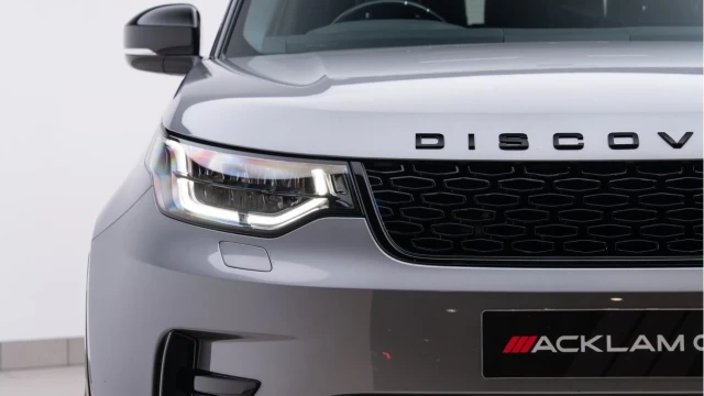 Land Rover Discovery (69 Reg) 3.0SD6 HSE (Dynamic) Image 8